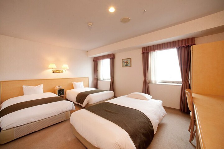 Room 15 of 39