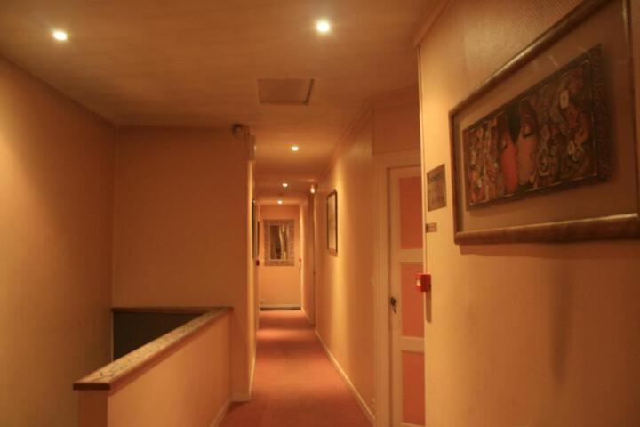 Hotel Entry