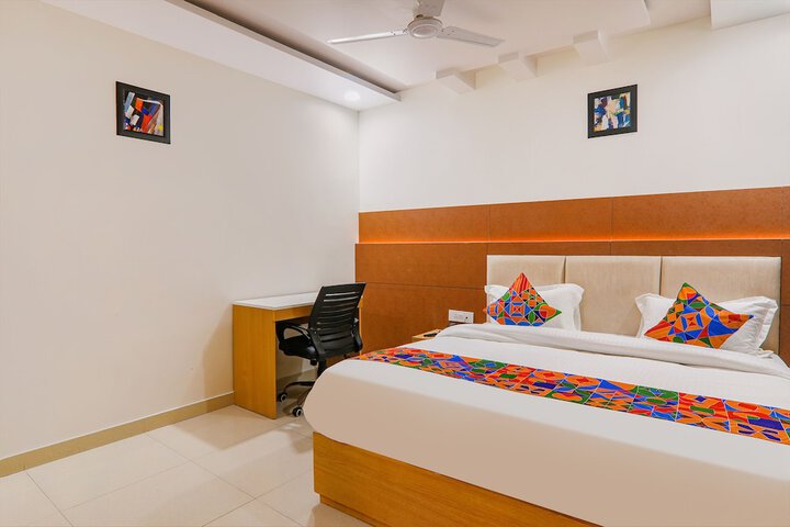 Room 20 of 31