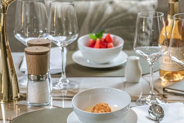Dining 88 of 117