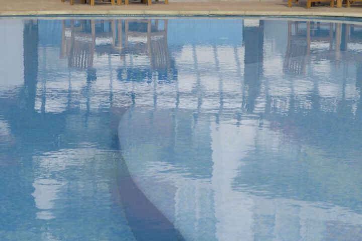 Pool Hotel