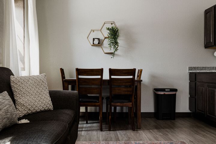 Room 73 of 81