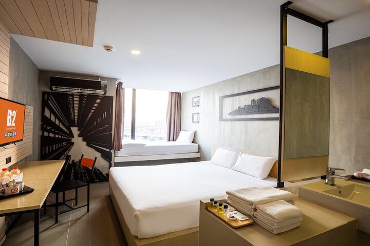Room 15 of 34