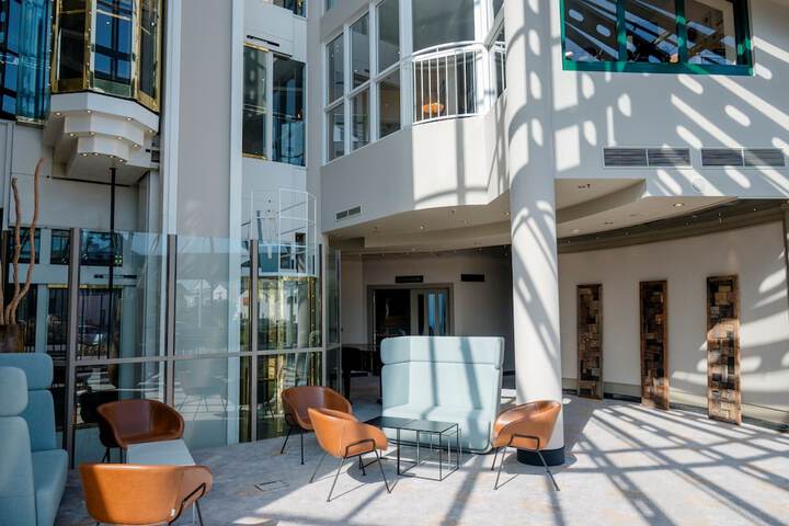 Lobby Entry