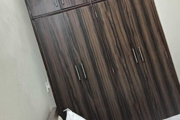 Room 5 of 23