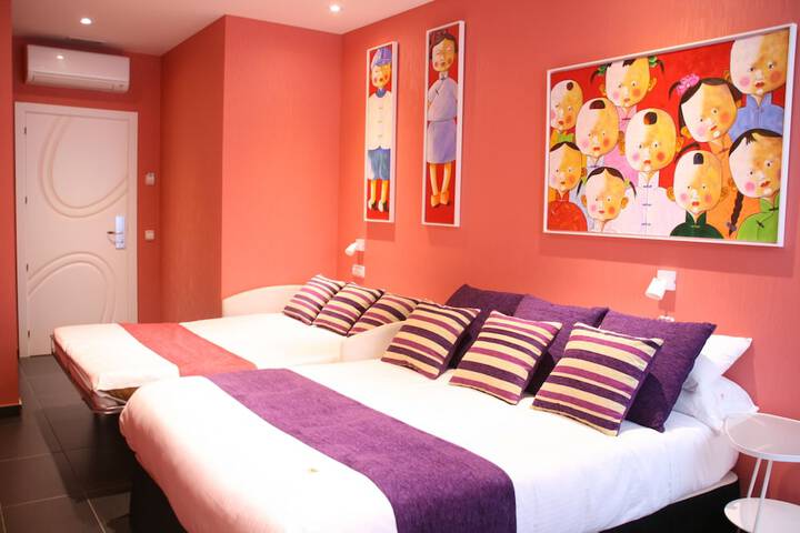 Room 6 of 60