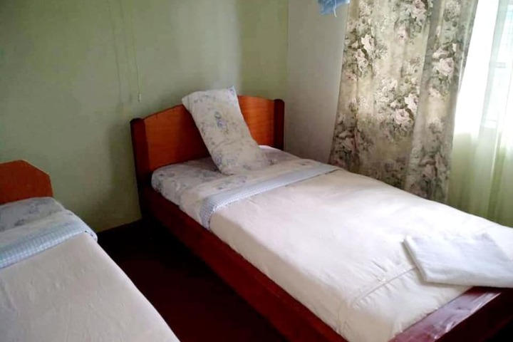 Room 7 of 7