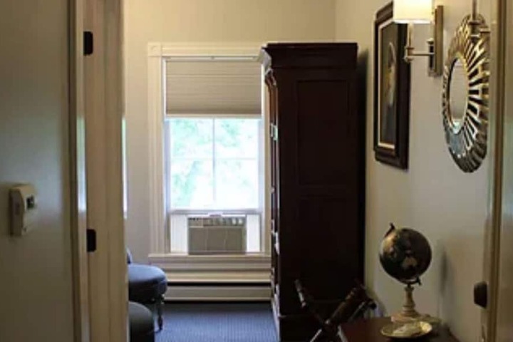 Room 8 of 58