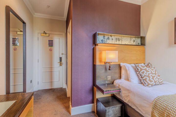 Room 55 of 85