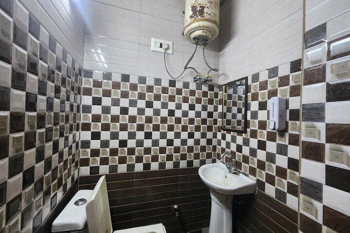 Room 21 of 22