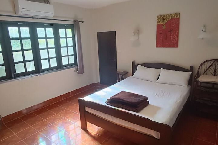 Room 11 of 53