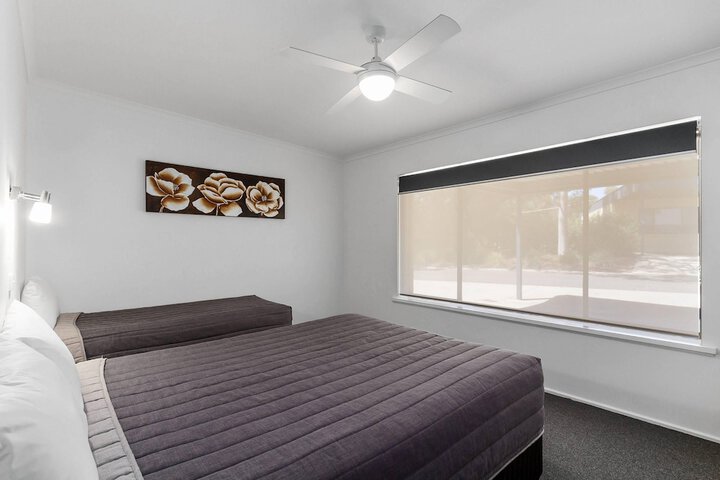 Room 26 of 49