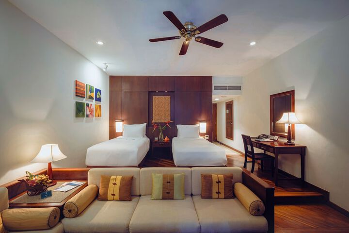 Room 35 of 209