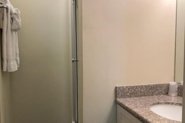 Room 22 of 30