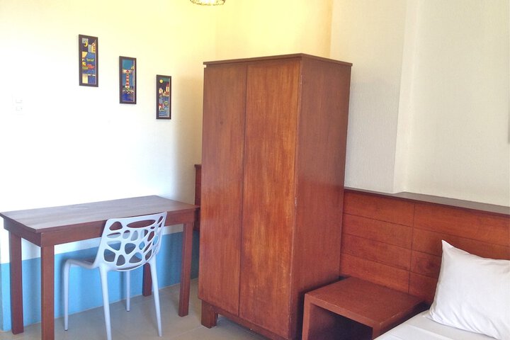 Room 70 of 105