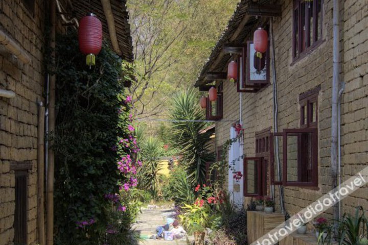 Yangshuo Outside Inn
