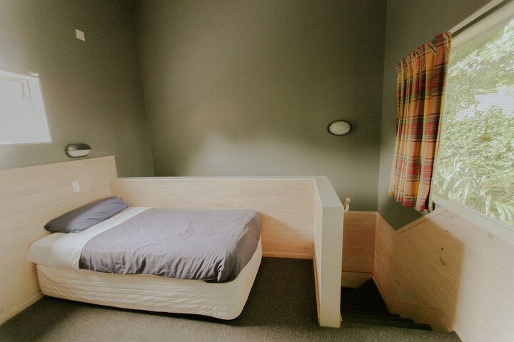 Room 19 of 50