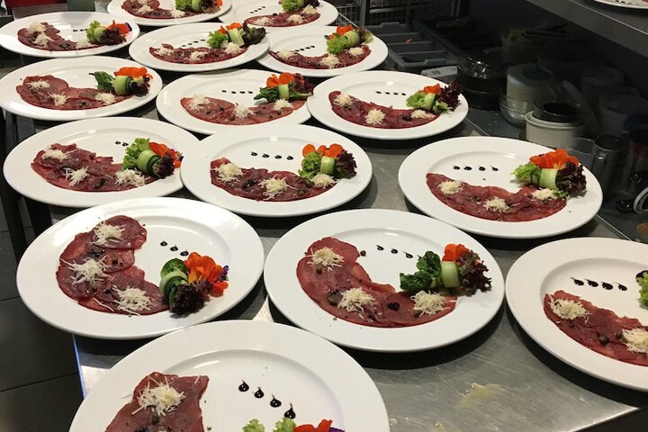 Dining 111 of 175