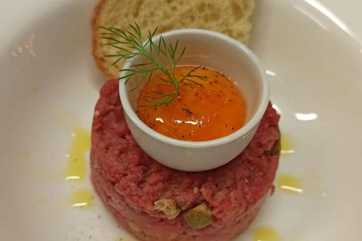 Dining 54 of 72