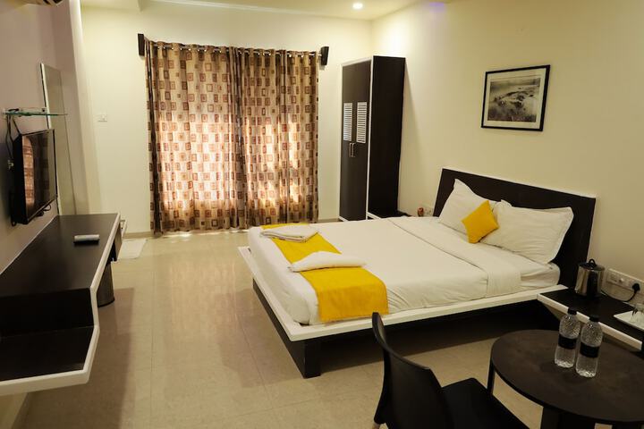 Room 17 of 39
