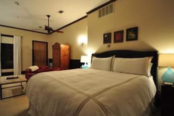 Room 10 of 278