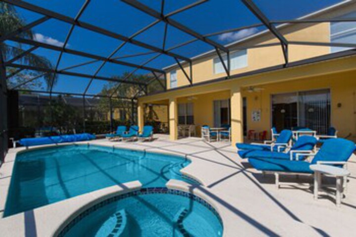 Pool 81 of 272