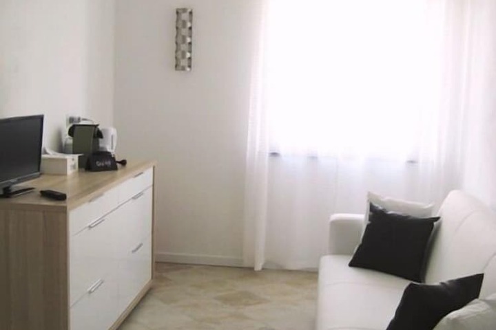 Room 12 of 31