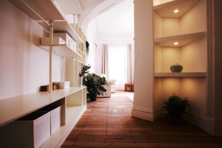Ballroom/Hall 10 of 75
