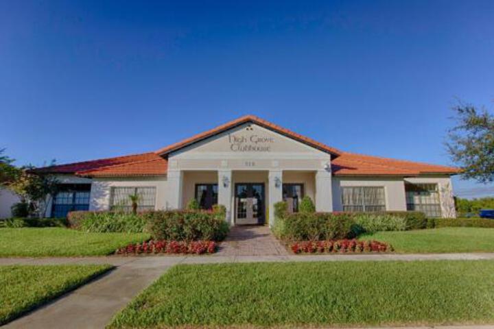 Sandy Point Villa in Davenport, FL