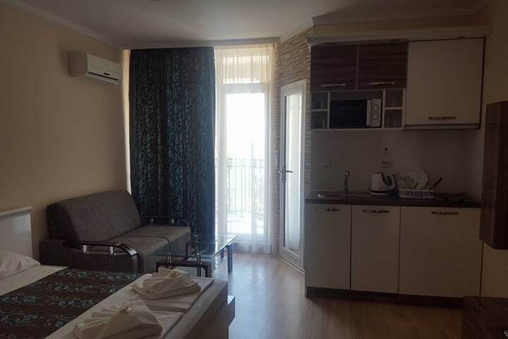 Room 20 of 73