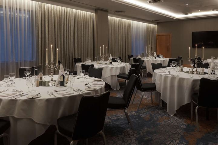 Dining 97 of 206