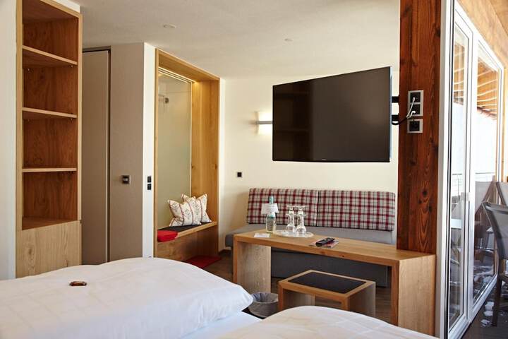 Room 18 of 55