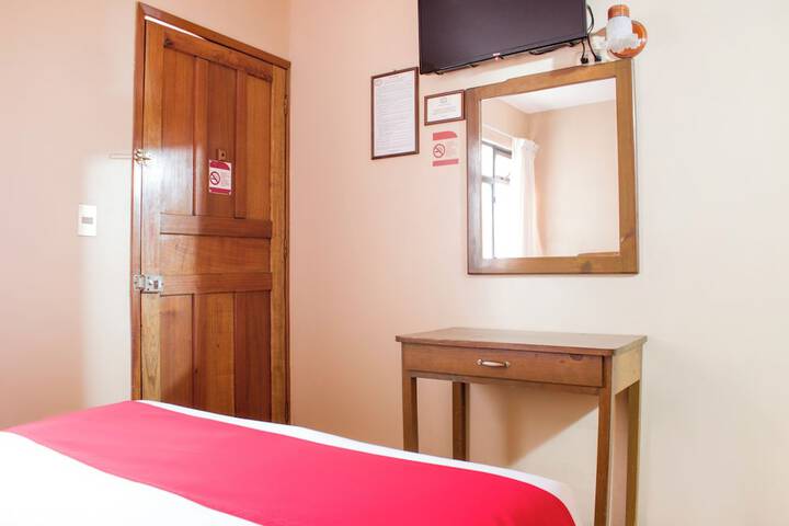 Room 13 of 35