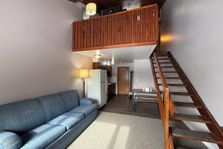 Room 20 of 36