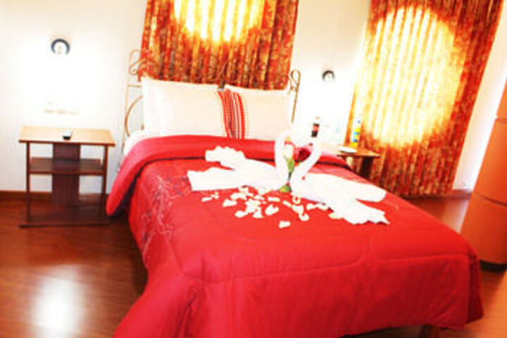 Room 19 of 34