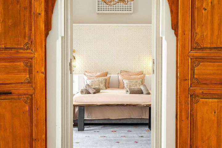 Room 15 of 71