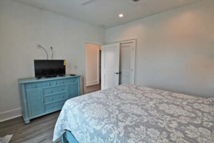 Room 45 of 48