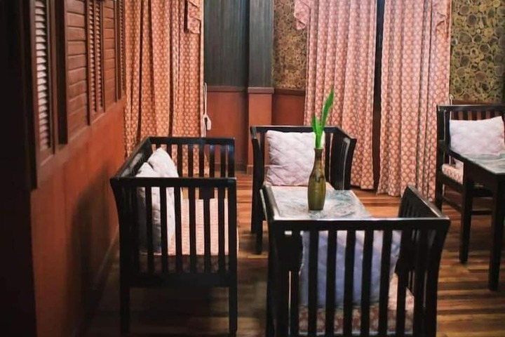 Room 25 of 93