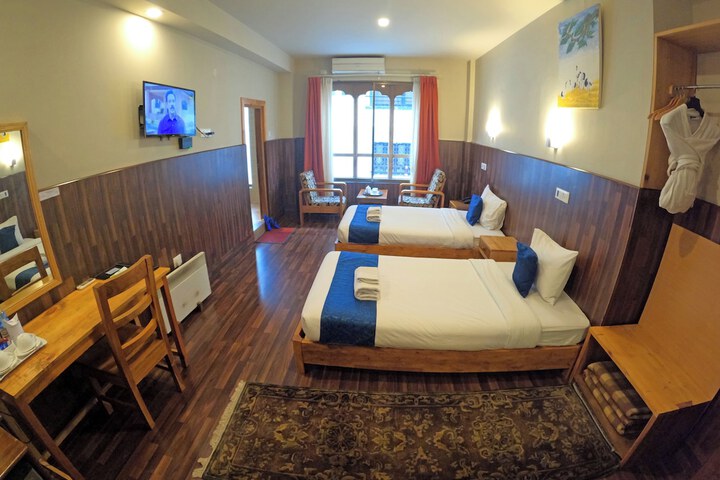 Room 25 of 57
