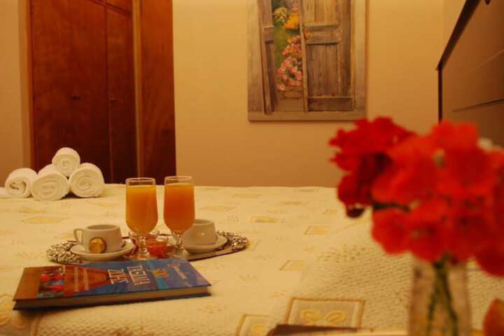 Dining 33 of 58