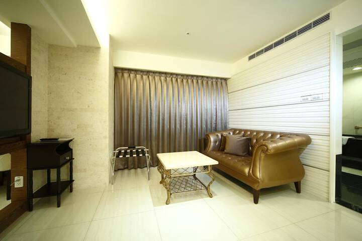 Room 40 of 62