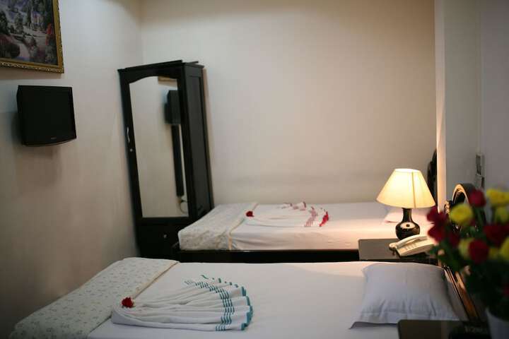 Room 4 of 45