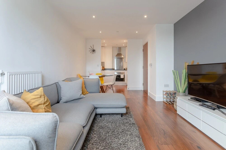 Beautifully Styled 1 Bed Flat in Canary Wharf High Rise