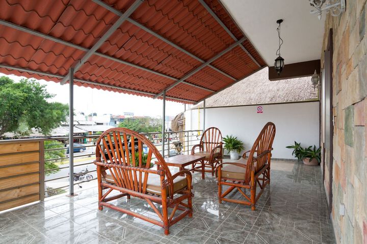 Terrace/Patio 37 of 40