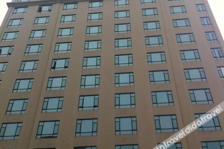 Fulong Hotel