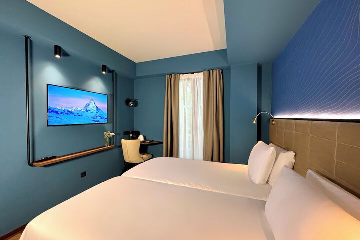 Room 21 of 104
