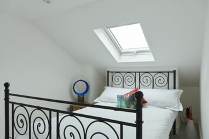Room 15 of 18