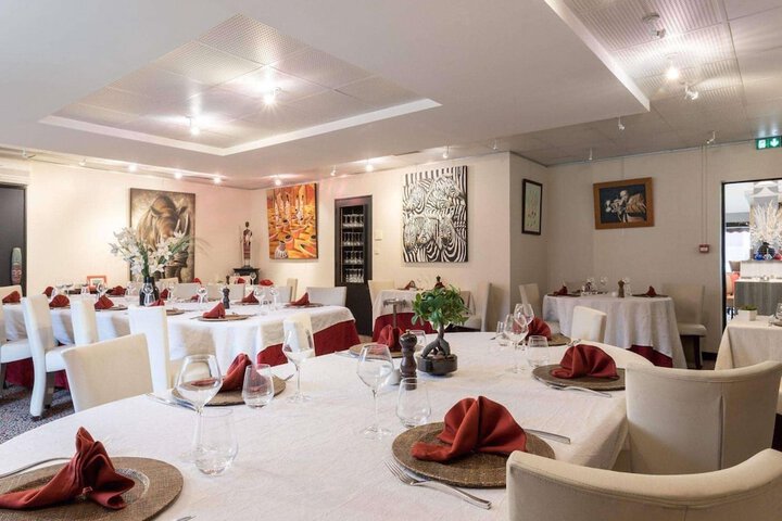 Dining 50 of 71