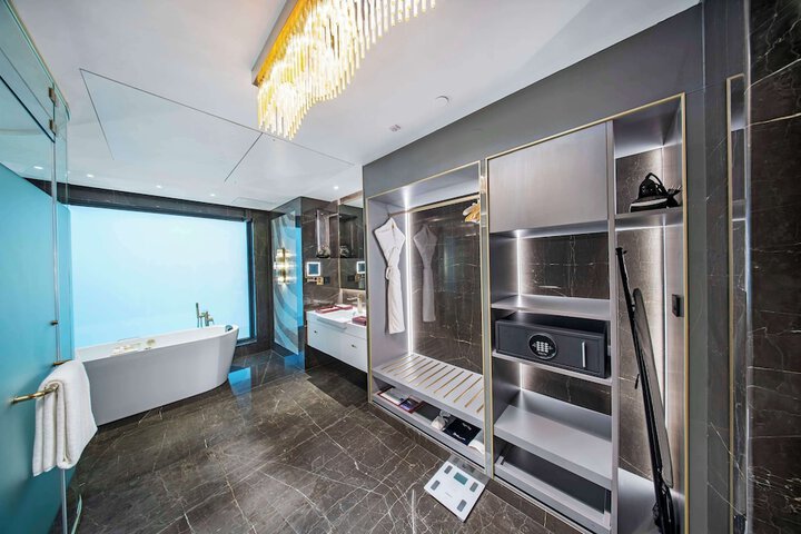 Hotel Interior 106 of 231