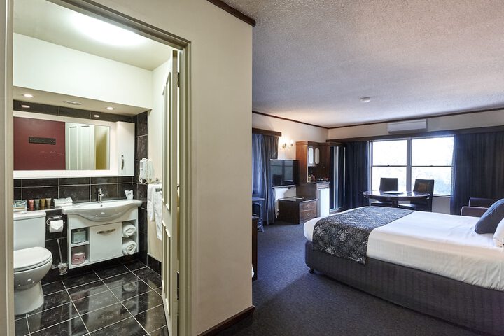 Room 63 of 92